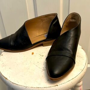 Catherine size 7.5 booties